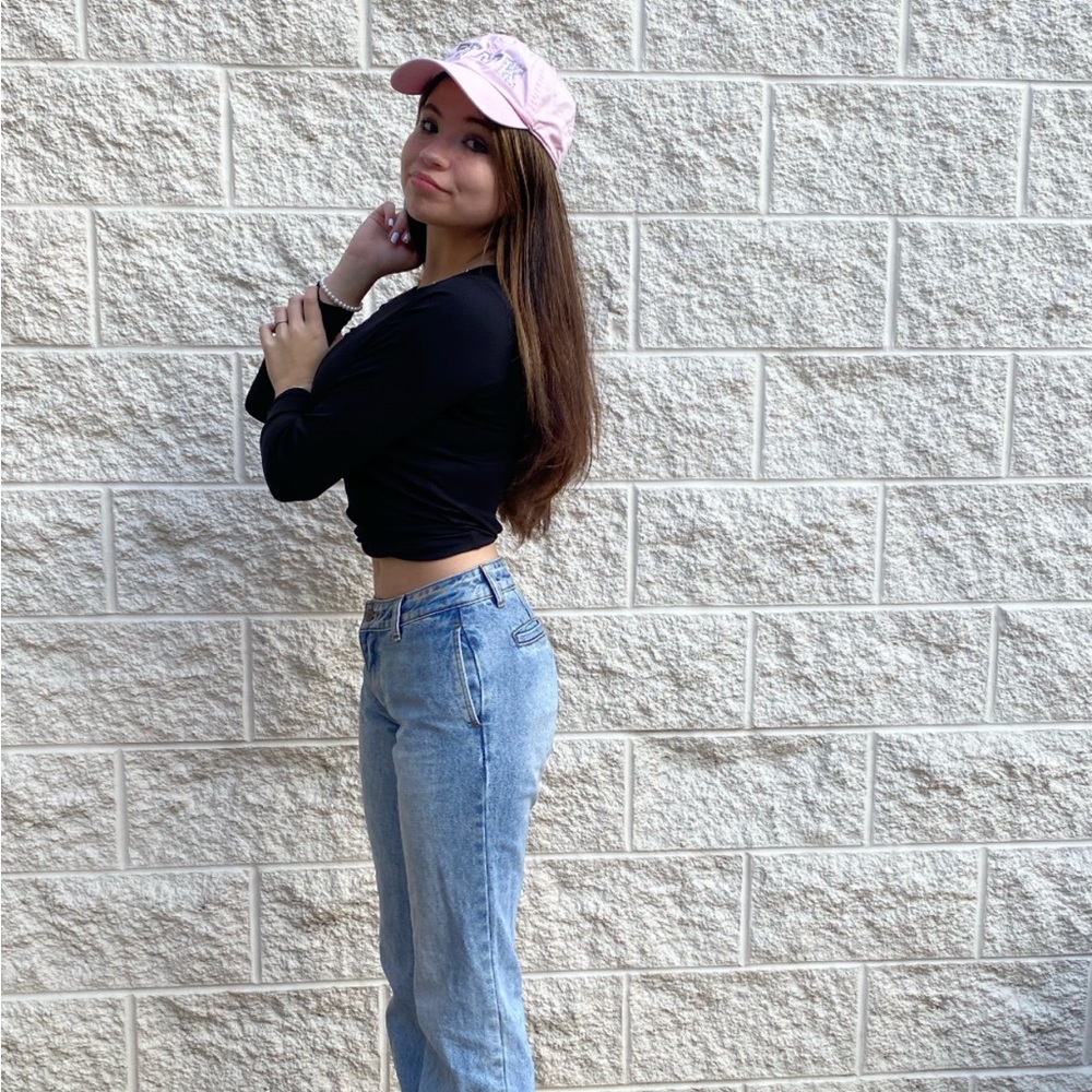 Meet your Posher, Reina